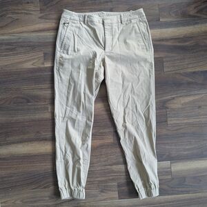 Kit and Ace Men's Beige Chinos